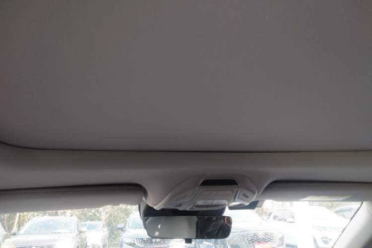 Used Geely Auto Preface 2023 2.0TD Prestige Version Headliner