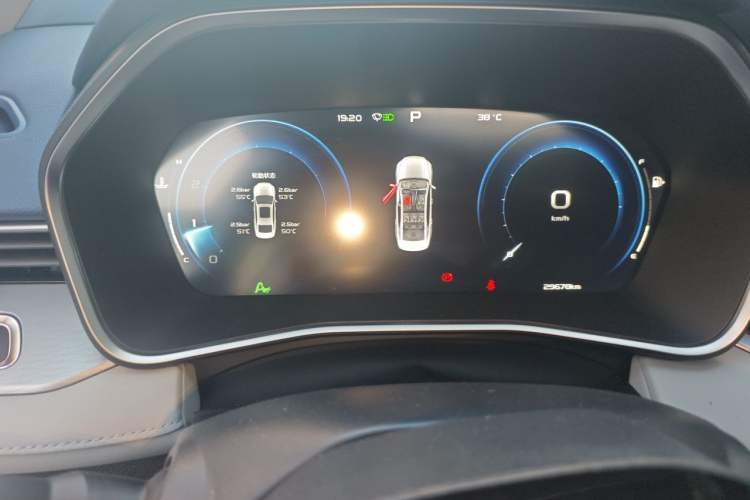 Used Geely Auto Preface 2023 2.0TD Prestige Version Instrument Cluster