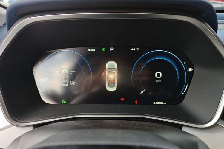 Used Geely Auto Preface 2023 2.0TD Prestige Version Instrument Cluster