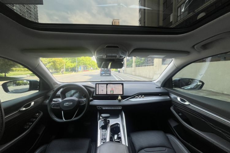 Used Geely Auto Preface 2023 2.0TD Luxury Version Interior 1