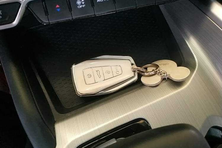 Used Geely Auto Preface 2023 2.0TD Prestige Version Interior 1