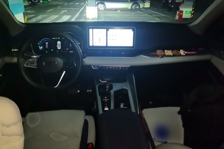 Used Geely Auto Preface 2023 2.0TD Prestige Version Interior 2