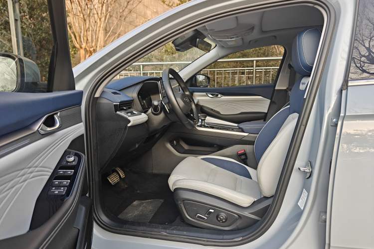 Used Geely Auto Preface 2023 2.0TD Prestige Version Interior 2