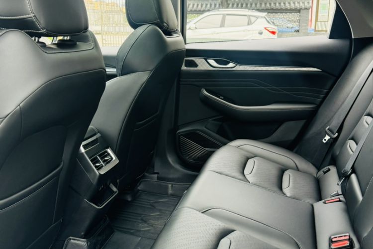 Used Geely Auto Preface 2023 2.0TD Luxury Version Interior 3