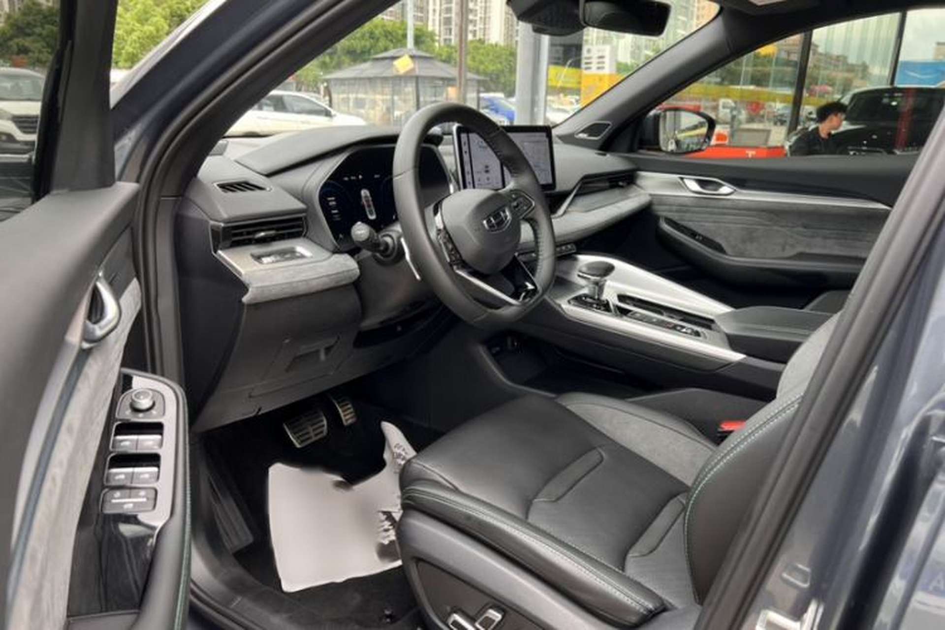 Used Geely Auto Preface 2023 2.0TD "Only This Verdant Green" Edition Interior 3
