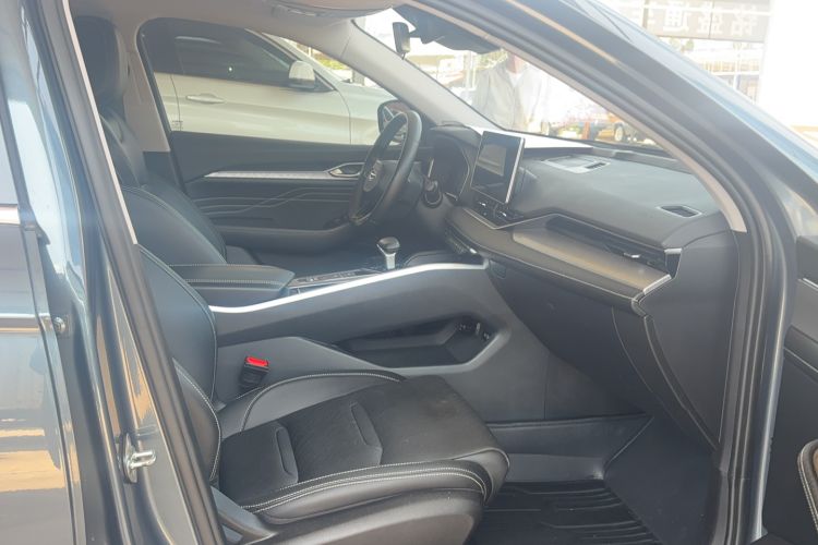 Used Geely Auto Preface 2023 2.0TD Luxury Version Interior 3