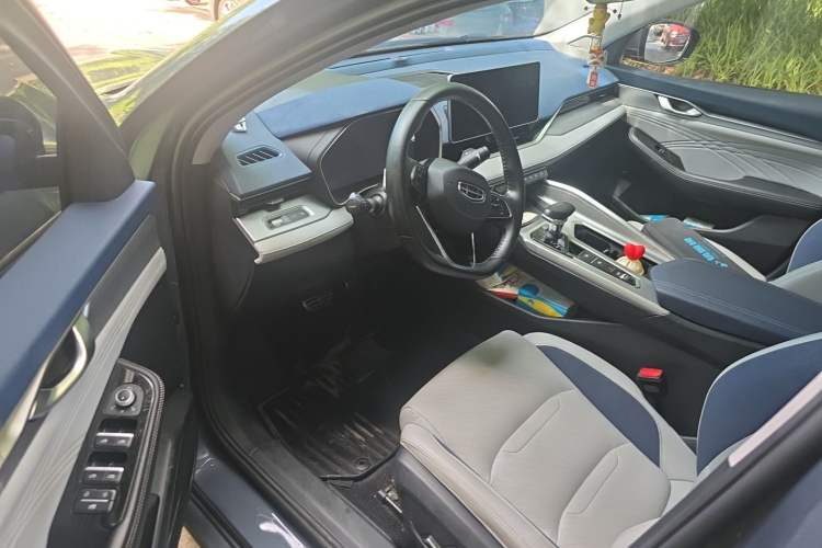 Used Geely Auto Preface 2023 2.0TD Prestige Version Interior 3
