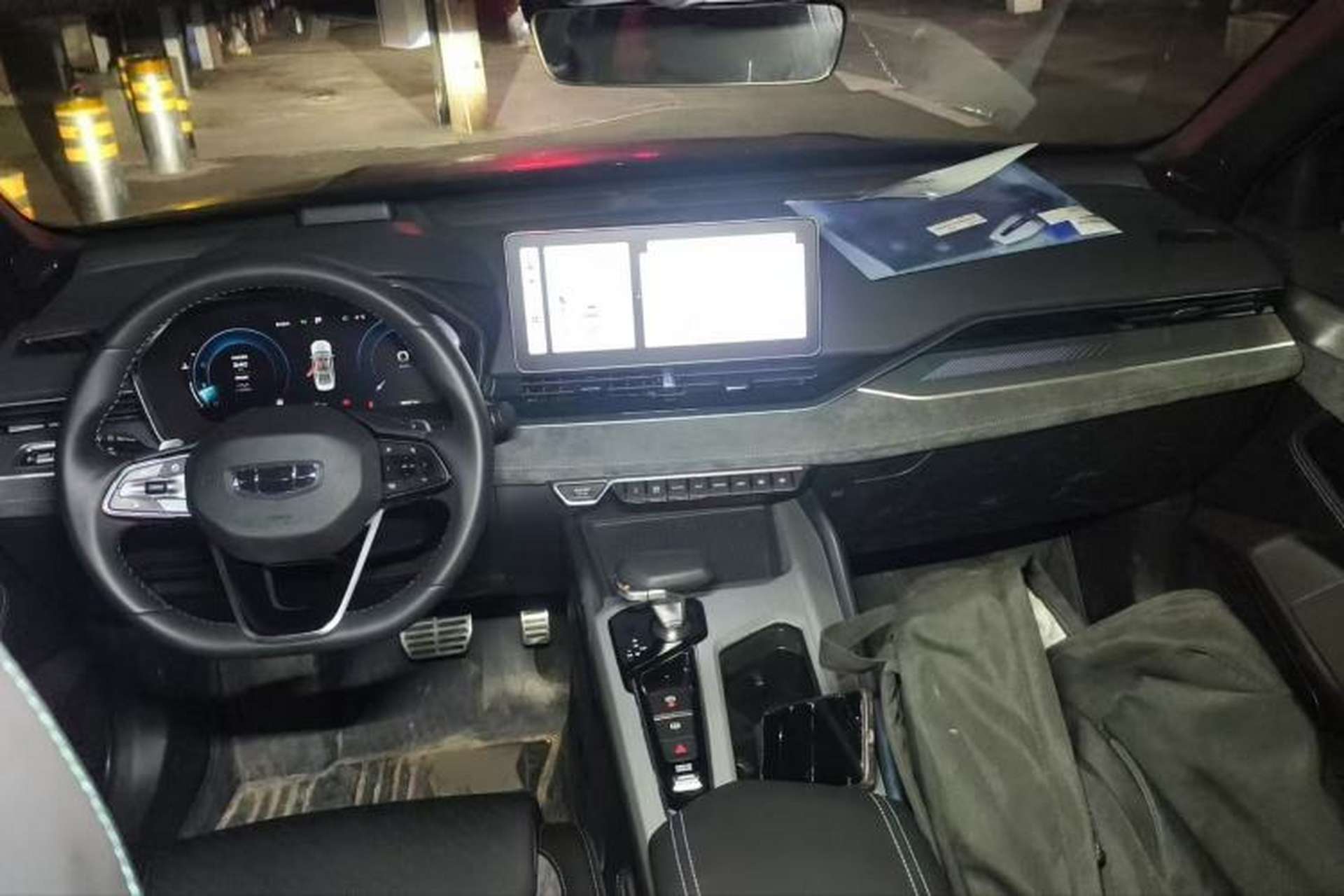 Used Geely Auto Preface 2023 2.0TD "Only This Verdant Green" Edition Interior 3