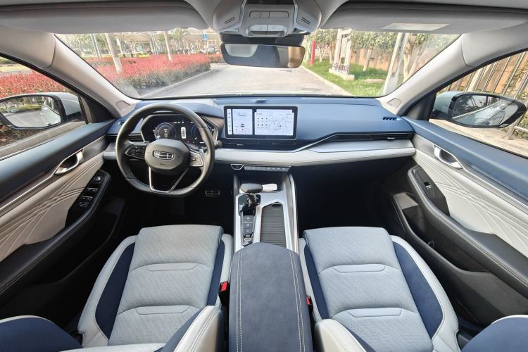 Used Geely Auto Preface 2023 2.0TD Prestige Version Interior 3