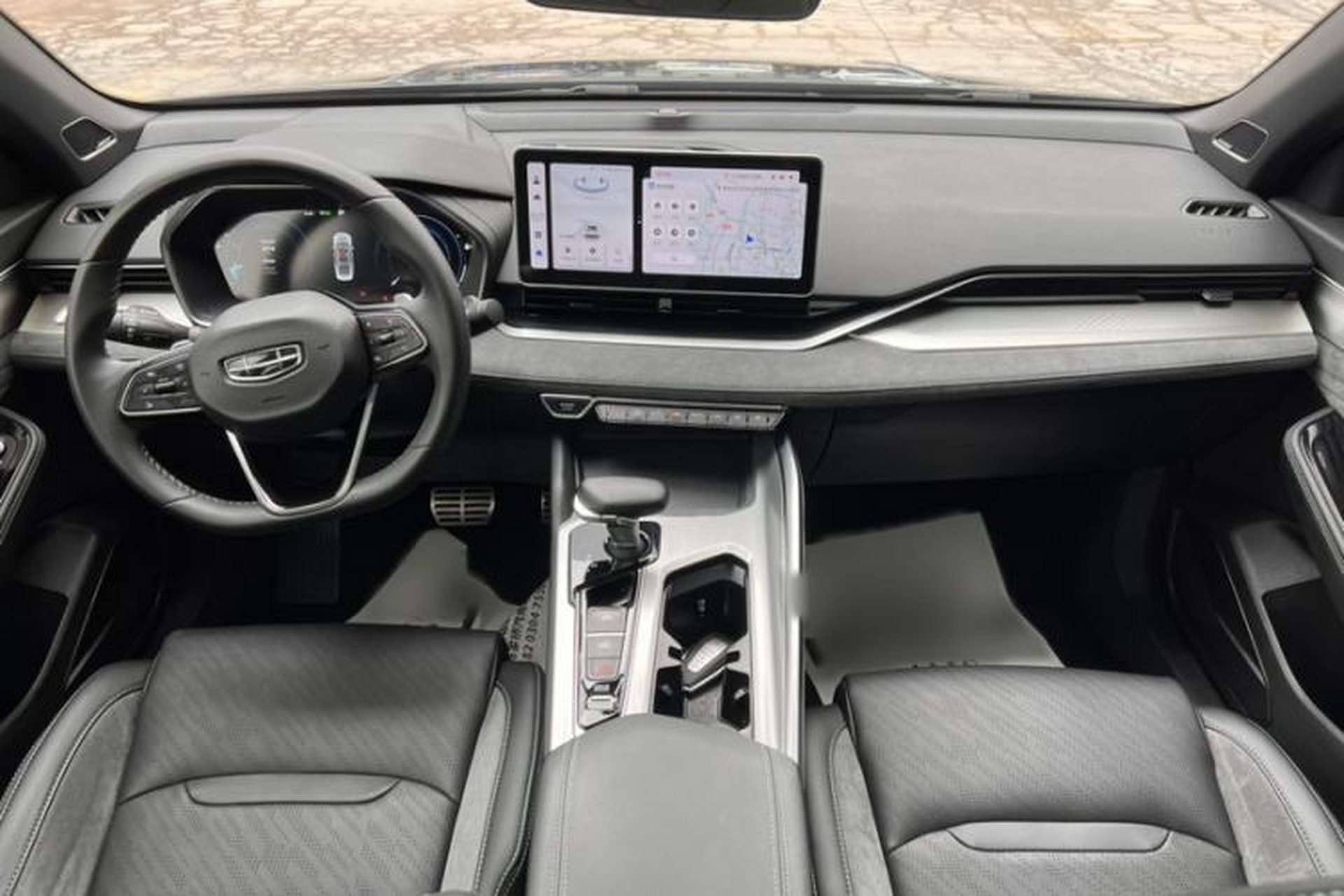 Used Geely Auto Preface 2023 2.0TD "Only This Verdant Green" Edition Interior 4