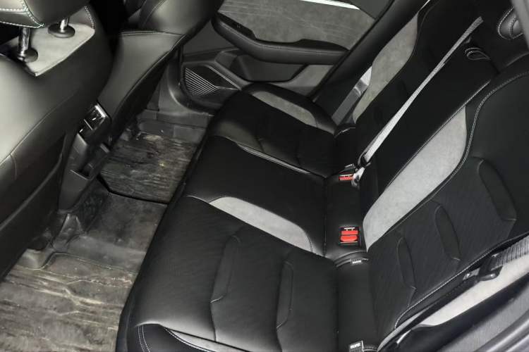 Used Geely Auto Preface 2023 2.0TD "Only This Verdant Green" Edition Interior 4