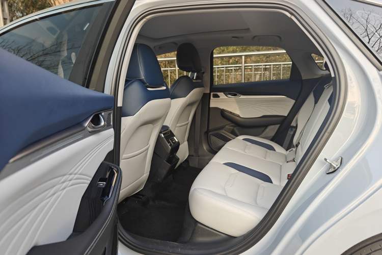 Used Geely Auto Preface 2023 2.0TD Prestige Version Interior 4