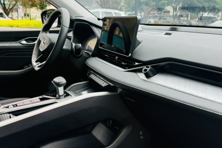 Used Geely Auto Preface 2023 2.0TD Luxury Version Interior 5