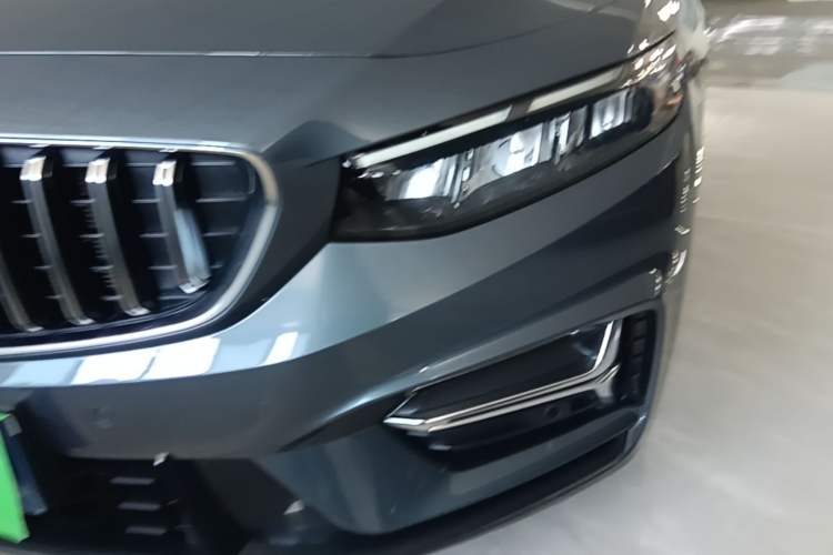 Used Geely Auto Preface 2023 2.0TD Luxury Version Left Front Headlight