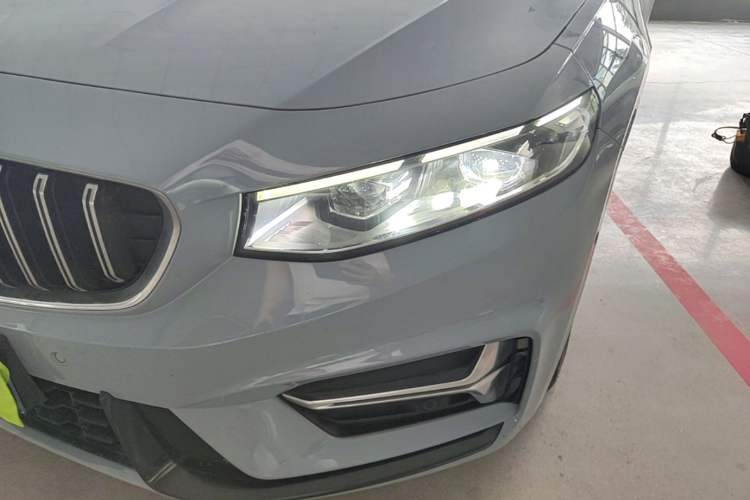 Used Geely Auto Preface 2023 2.0TD Prestige Version Left Front Headlight