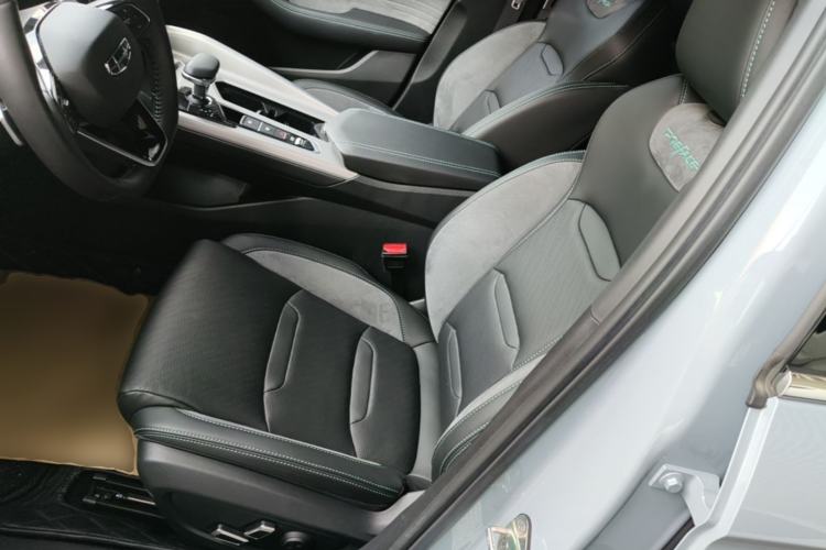 Used Geely Auto Preface 2023 2.0TD "Only This Verdant Green" Edition Left Front Seat