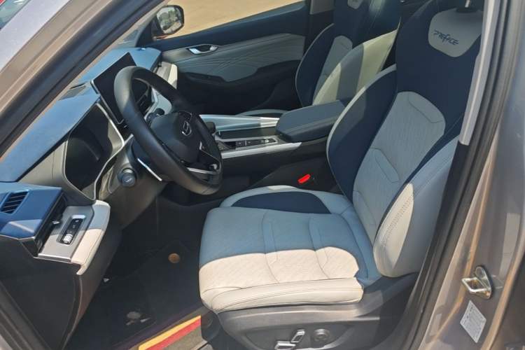 Used Geely Auto Preface 2023 2.0TD Prestige Version Left Front Seat