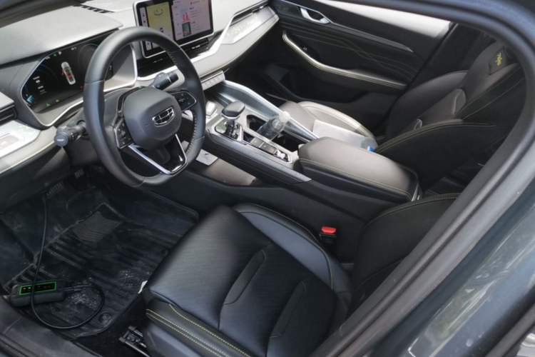 Used Geely Auto Preface 2023 1.5TD Kunlun Edition Left Front Seat