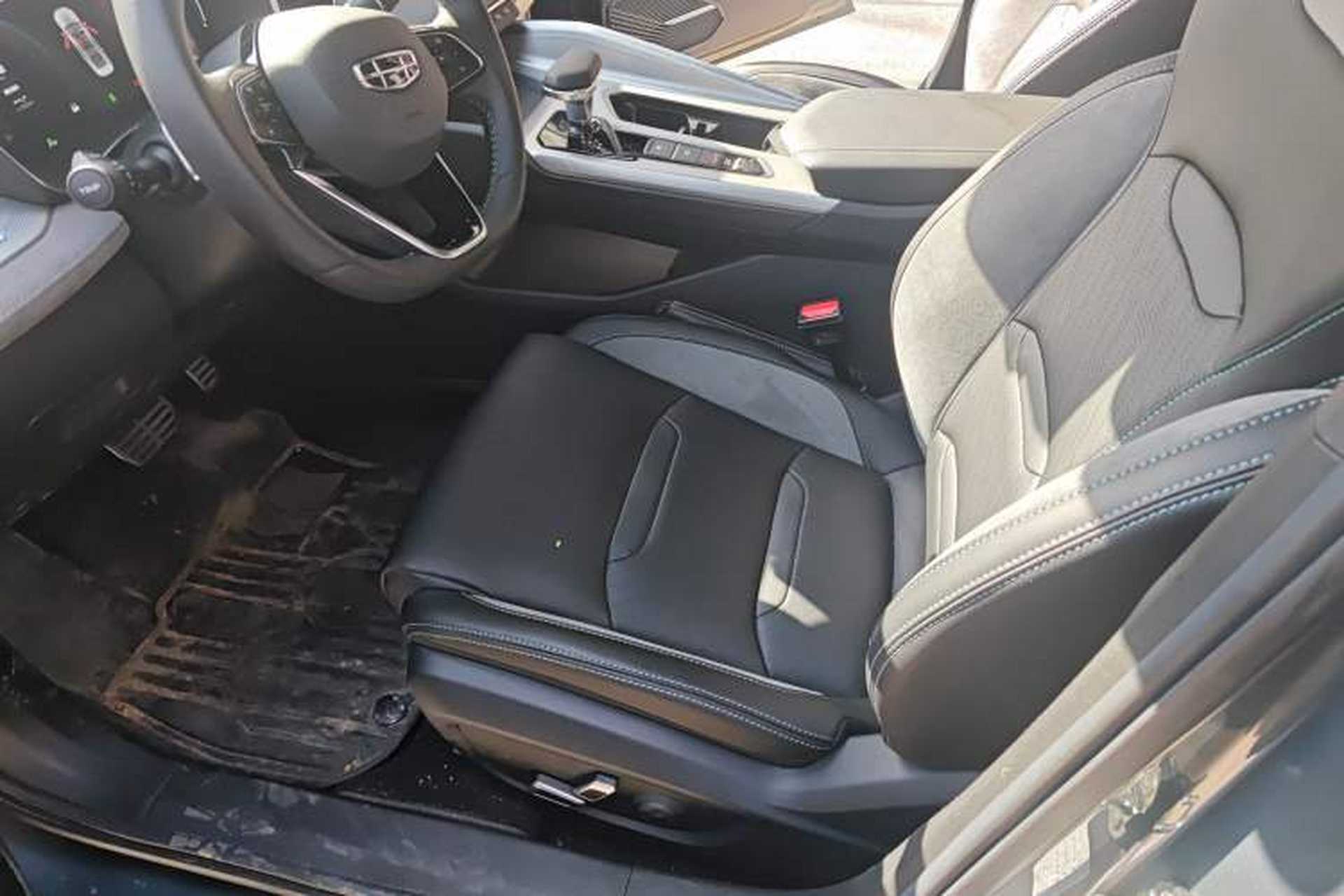 Used Geely Auto Preface 2023 2.0TD "Only This Verdant Green" Edition Left Front Seat