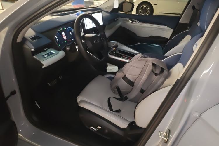 Used Geely Auto Preface 2023 2.0TD Prestige Version Left Front Seat