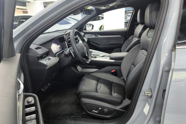 Used Geely Auto Preface 2023 2.0TD "Only This Verdant Green" Edition Left Front Seat
