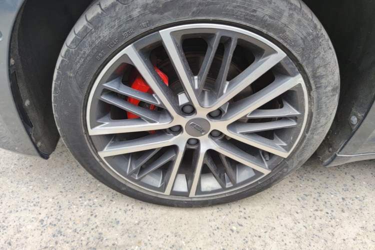 Used Geely Auto Preface 2023 2.0TD Prestige Version Left Front Wheel Hub