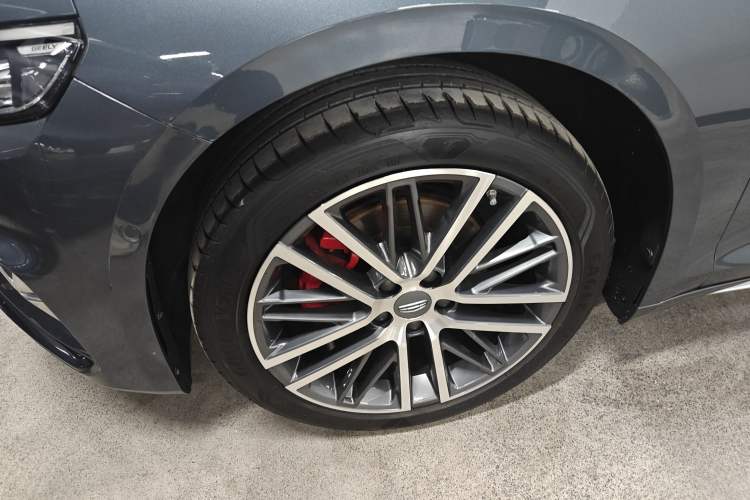 Used Geely Auto Preface 2023 2.0TD Prestige Version Left Front Wheel Hub