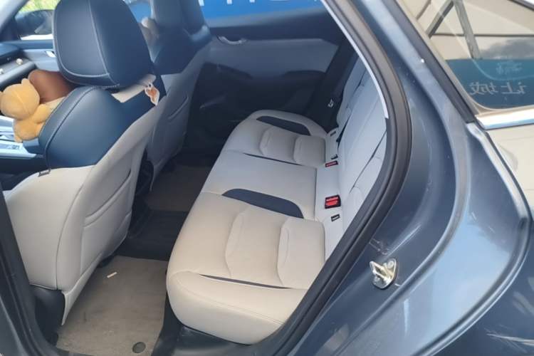 Used Geely Auto Preface 2023 2.0TD Prestige Version Left Rear Seat