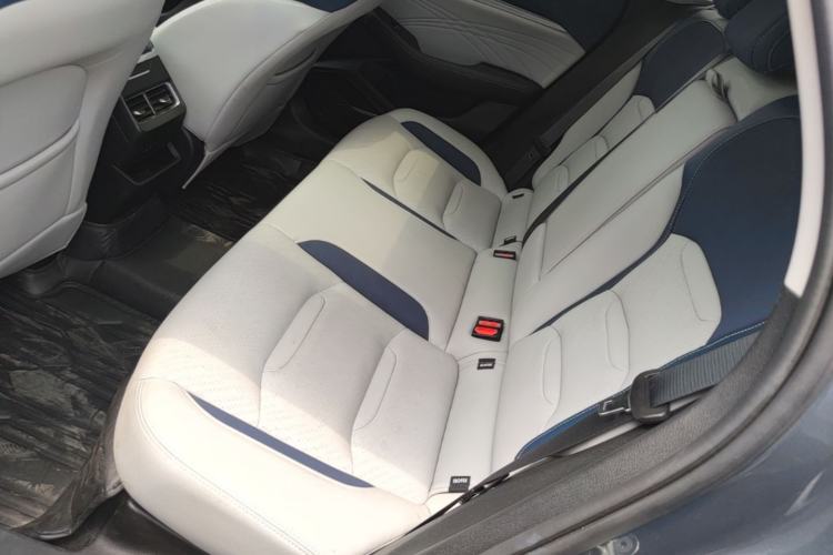 Used Geely Auto Preface 2023 2.0TD Prestige Version Left Rear Seat