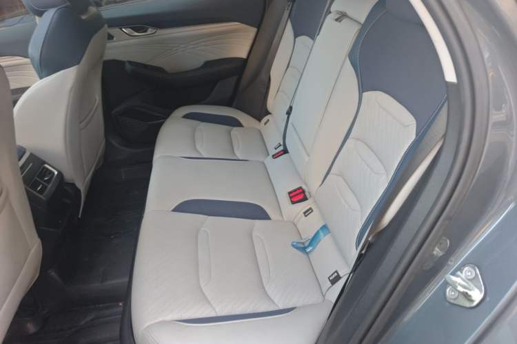 Used Geely Auto Preface 2023 2.0TD Prestige Version Left Rear Seat