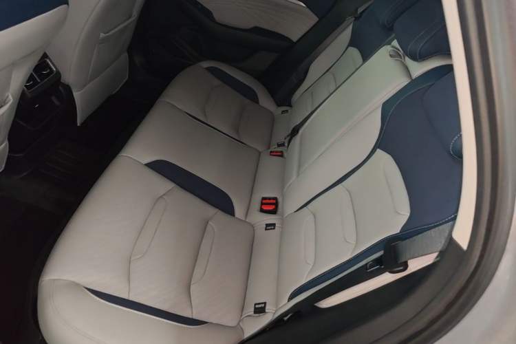 Used Geely Auto Preface 2023 2.0TD Prestige Version Left Rear Seat