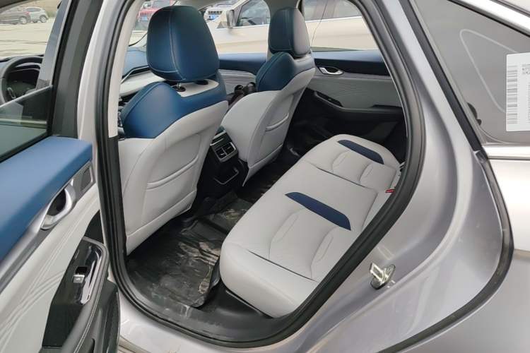 Used Geely Auto Preface 2023 2.0TD Prestige Version Left Rear Seat