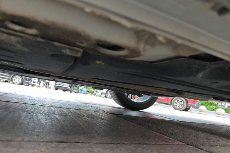 Used Geely Auto Preface 2023 1.5TD Kunlun Edition Left Side Sill