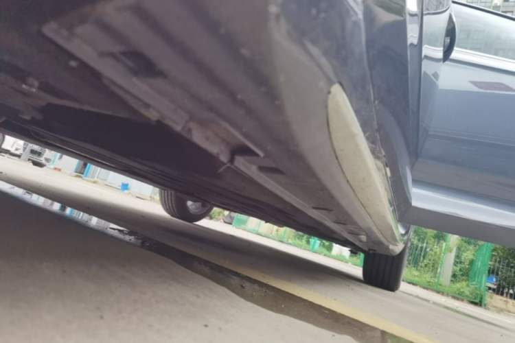 Used Geely Auto Preface 2023 2.0TD Prestige Version Left Side Sill