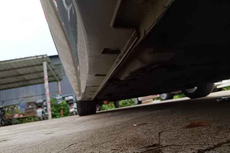 Used Geely Auto Preface 2023 2.0TD Prestige Version Left Side Sill