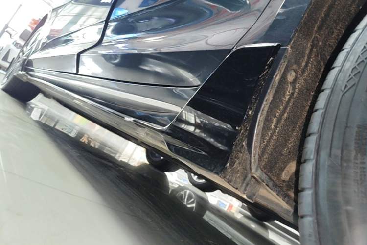 Used Geely Auto Preface 2023 1.5TD Kunlun Edition Left Side Sill