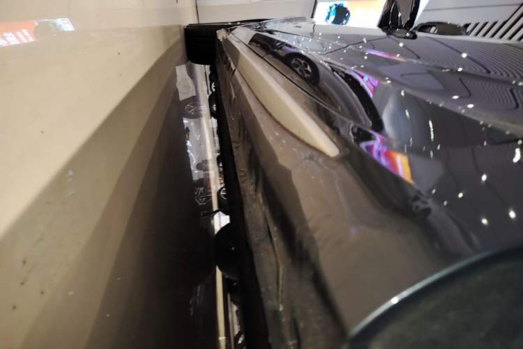 Used Geely Auto Preface 2023 2.0TD Prestige Version Left Side Sill