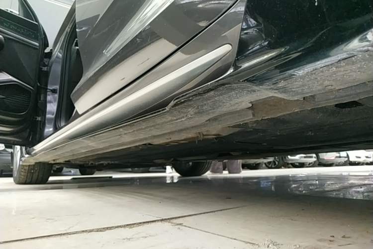Used Geely Auto Preface 2023 1.5TD Kunlun Edition Left Side Sill