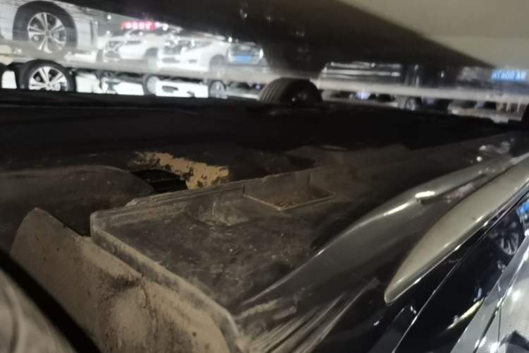 Used Geely Auto Preface 2023 2.0TD Luxury Version Left Side Sill