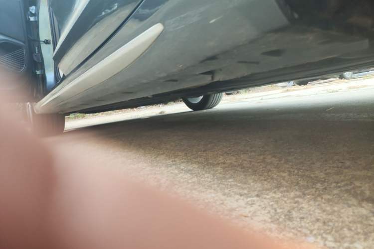 Used Geely Auto Preface 2023 2.0TD Prestige Version Left Side Sill