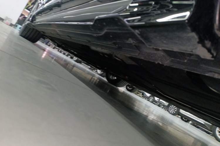 Used Geely Auto Preface 2023 1.5TD Kunlun Edition Left Side Sill