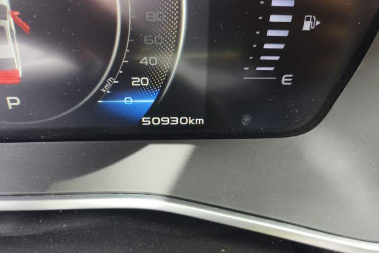 Used Geely Auto Preface 2023 2.0TD Luxury Version Odometer Close Up