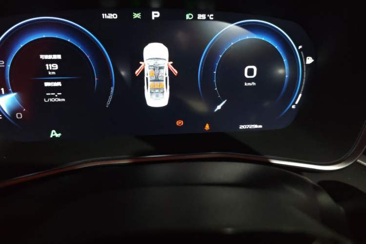Used Geely Auto Preface 2023 1.5TD Kunlun Edition Odometer Close Up