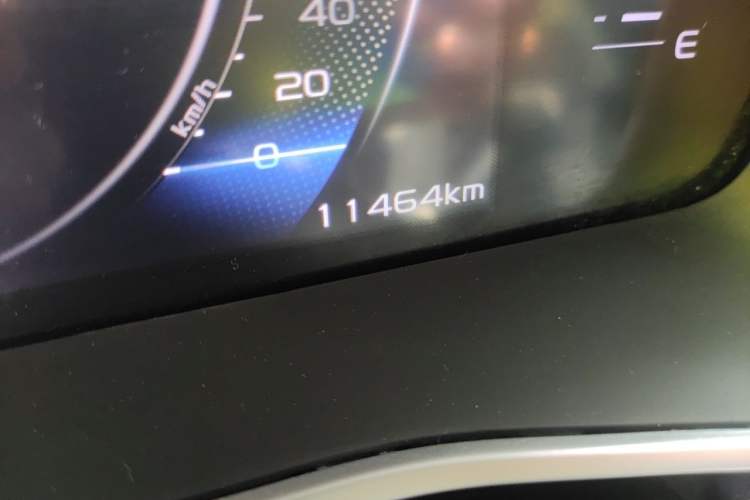 Used Geely Auto Preface 2023 1.5TD Fuyao Version Odometer Close Up
