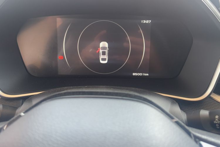 Used Geely Auto Preface 2023 2.0TD Luxury Version Odometer Close Up