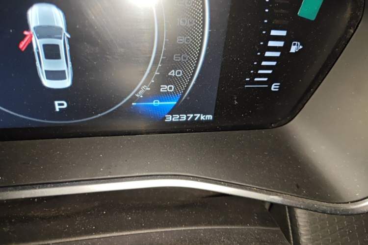 Used Geely Auto Preface 2023 2.0TD Luxury Version Odometer Close Up