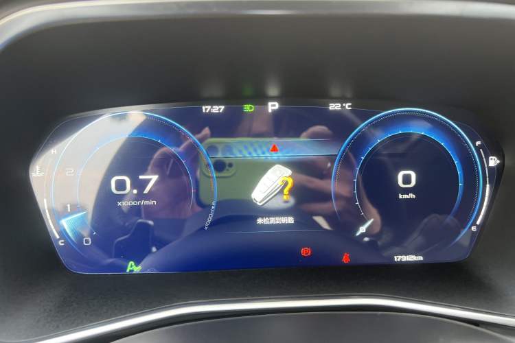 Used Geely Auto Preface 2023 2.0TD Prestige Version Odometer Close Up
