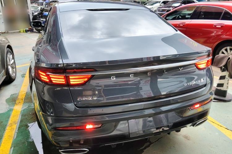 Used Geely Auto Preface 2023 2.0TD Luxury Version Rear