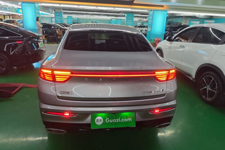 Used Geely Auto Preface 2023 2.0TD Prestige Version Rear