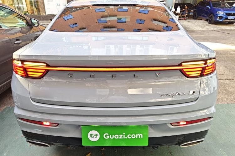 Used Geely Auto Preface 2023 2.0TD Prestige Version Rear